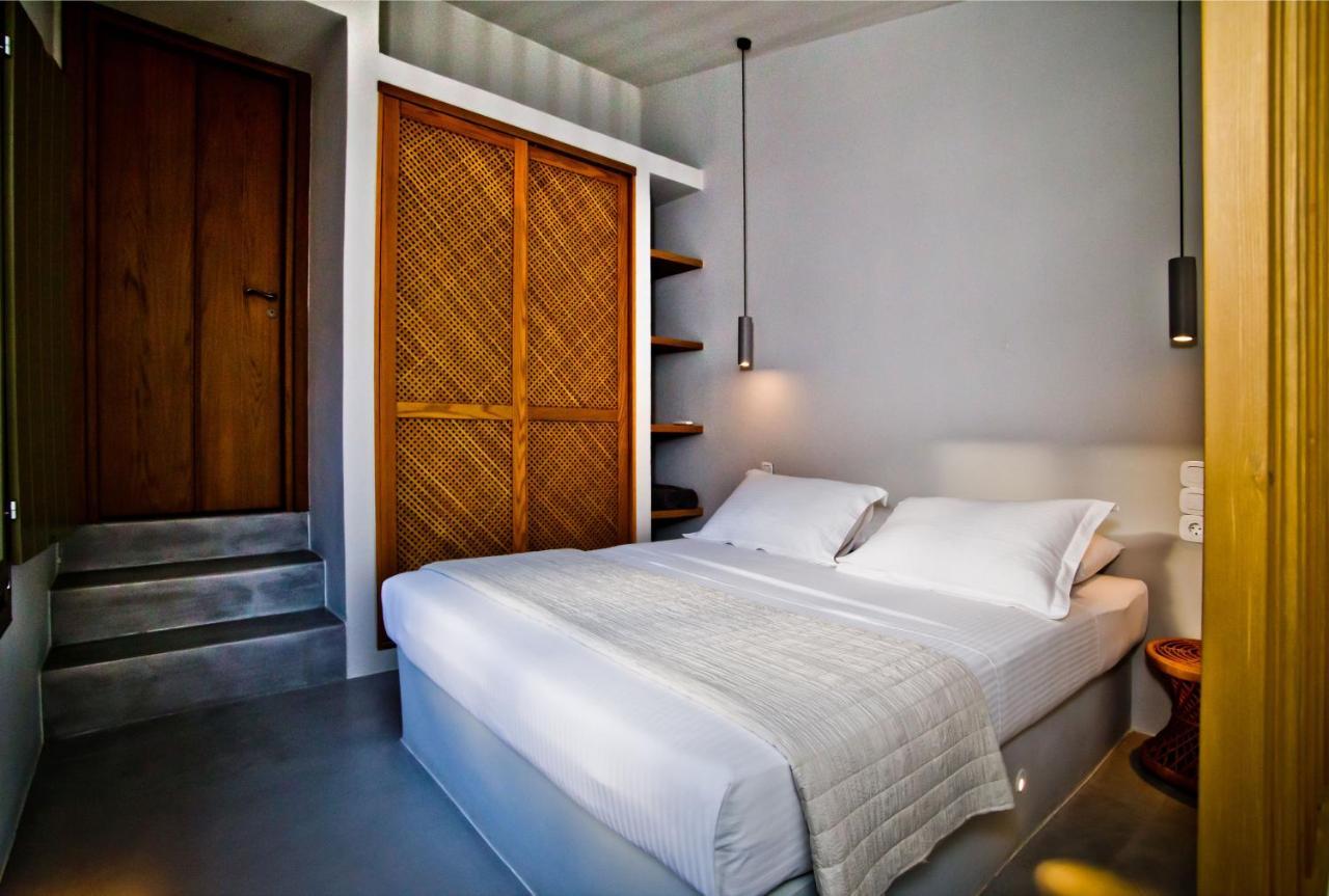 Petra Boutique Villas Arginonda Exterior photo